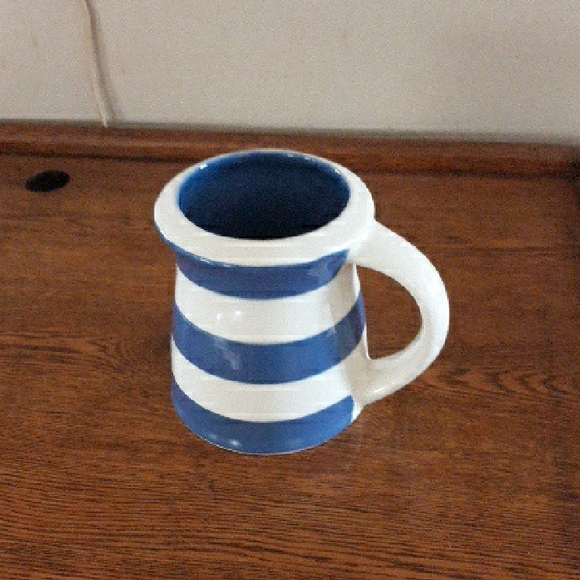 Terramoto San Francisco  Blue and White Striped Mug - Picture 1 of 5